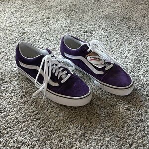 VAN’S OFF THE WALL